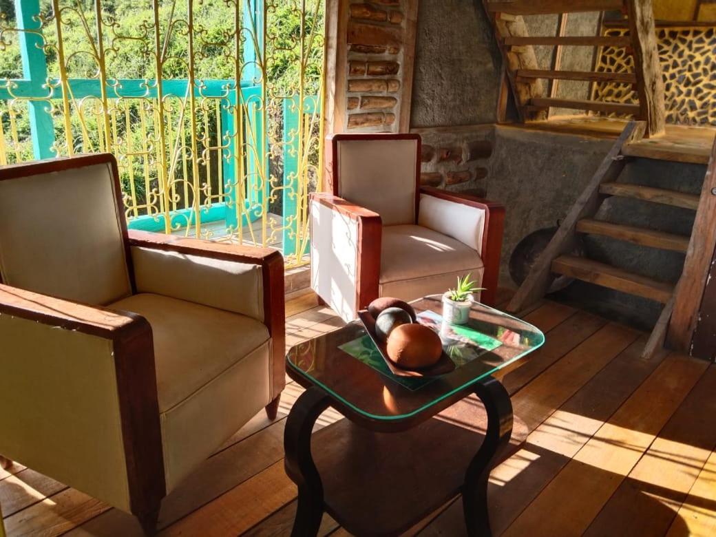 Tarragona Hostal Santa Rosa de Cabal Zewnętrze zdjęcie