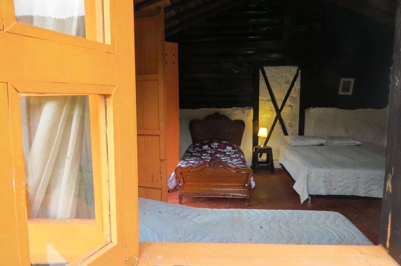 Tarragona Hostal Santa Rosa de Cabal Zewnętrze zdjęcie