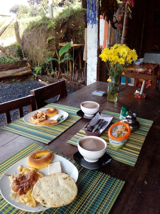 Tarragona Hostal Santa Rosa de Cabal Zewnętrze zdjęcie